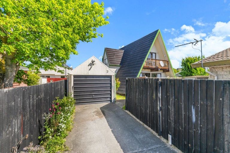 Photo of property in 3/15 Peverel Street, Riccarton, Christchurch, 8011