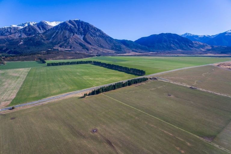 Photo of property in 11075 West Coast Road, Lake Pearson, Arthur's Pass, 7580