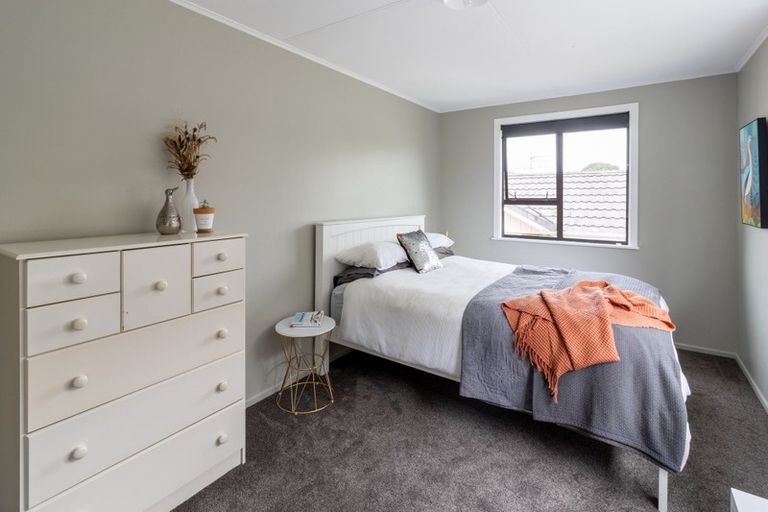 Photo of property in 140 Pembroke Street, Westown, New Plymouth, 4310