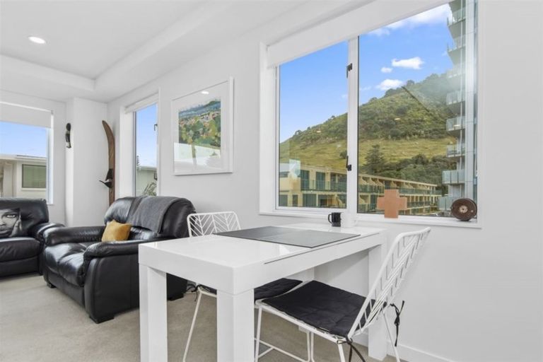 Photo of property in The Beaumont Apartments, 12 Maunganui Road, Mount Maunganui, 3116