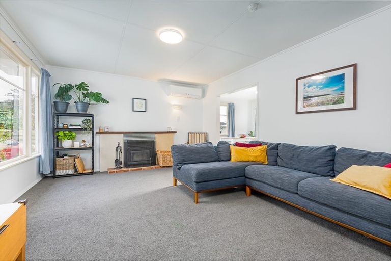 Photo of property in 14 Marsden Place, Awapuni, Palmerston North, 4412