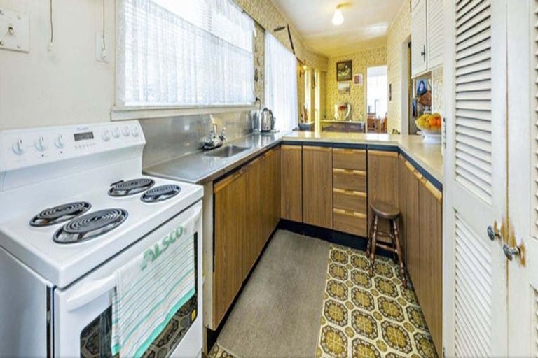 Photo of property in 41 Rosella Road, Mangere East, Auckland, 2024