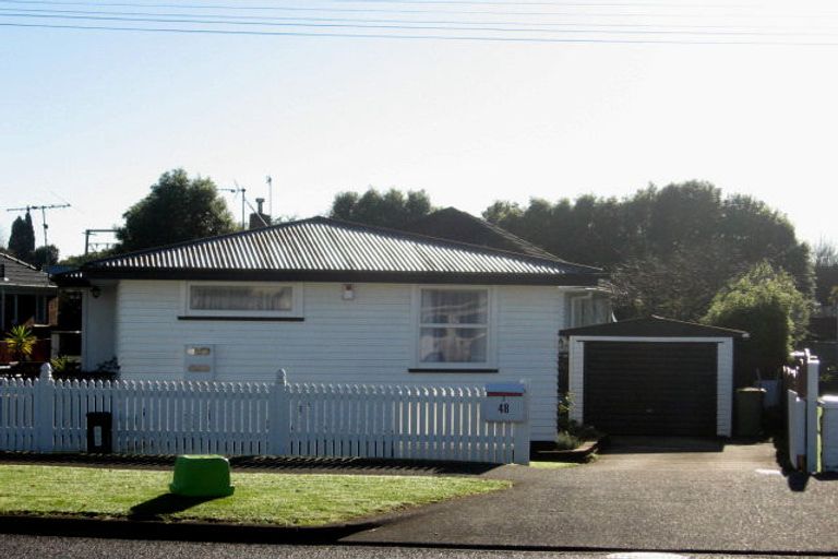 Photo of property in 1/48 Gloucester Road, Manurewa, Auckland, 2102