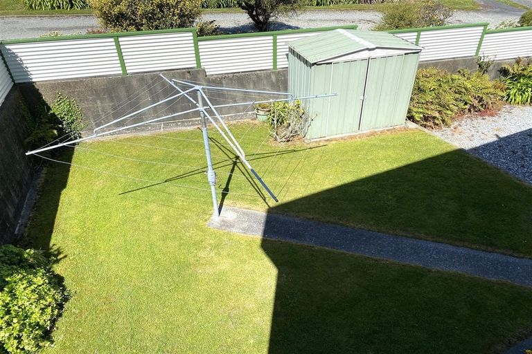 Photo of property in 87 Main South Road, Karoro, Greymouth, 7805