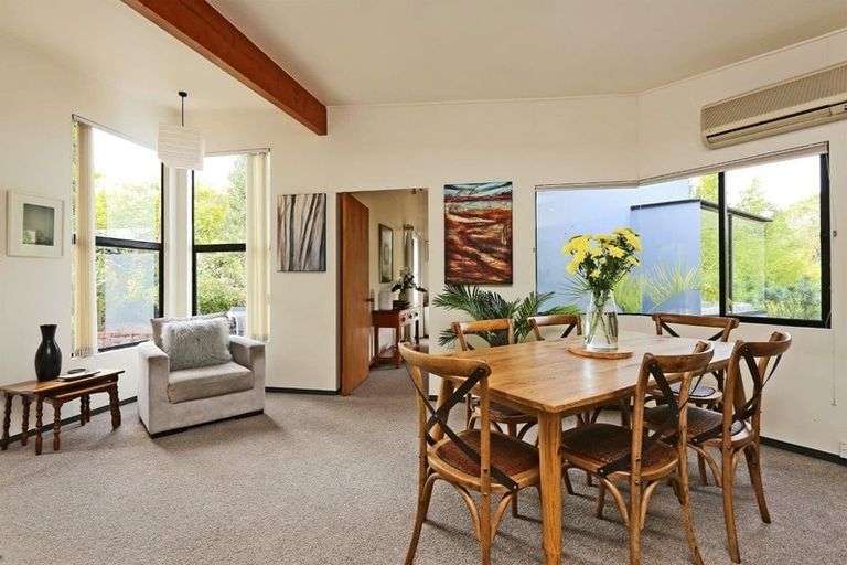 Photo of property in 30 Toop Street, Havelock North, 4130