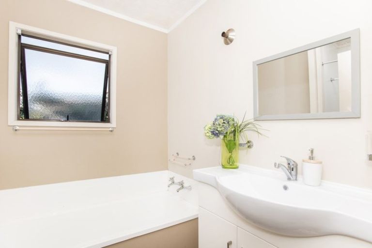 Photo of property in 95 Awapuni Road, Awapuni, Gisborne, 4010