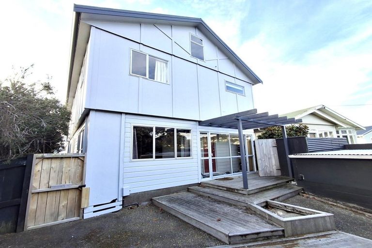 Photo of property in 1/4 Ellesmere Avenue, Miramar, Wellington, 6022