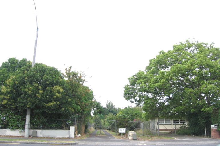 Photo of property in 36 Mangere Road, Otahuhu, Auckland, 1062