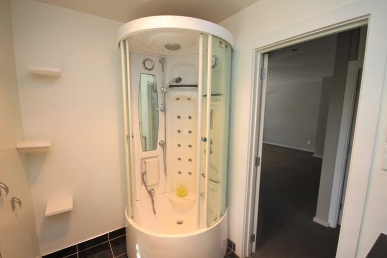 Photo of property in 35 Pembroke Street, Avondale, Christchurch, 8061