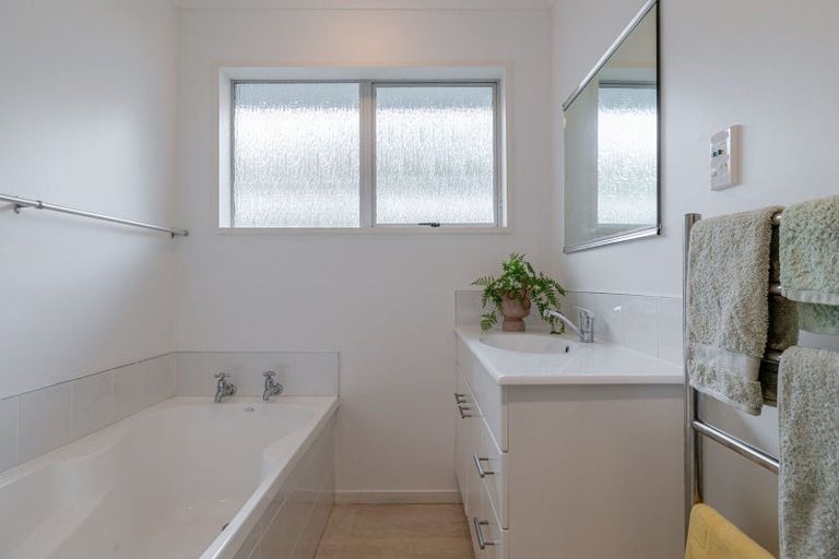 Photo of property in 127 Victoria Avenue, Hokowhitu, Palmerston North, 4410