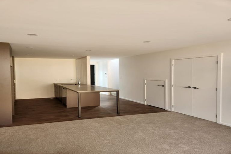 Photo of property in 3/23 Porutu Street, Fairfield, Lower Hutt, 5011