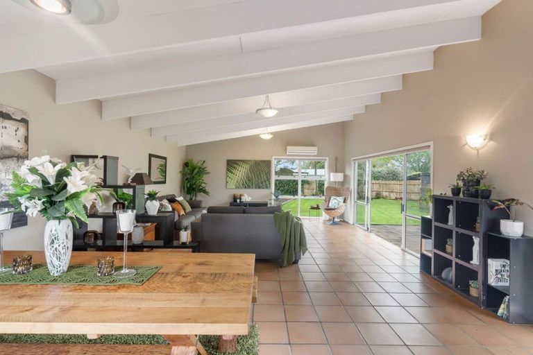 Photo of property in 9 Monument Road, Clevedon, Papakura, 2582