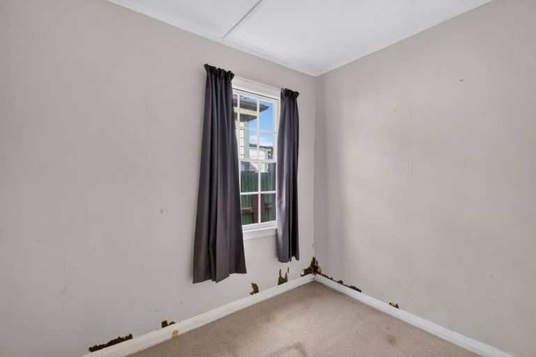 Photo of property in 4 Paradise Road, Napier South, Napier, 4110