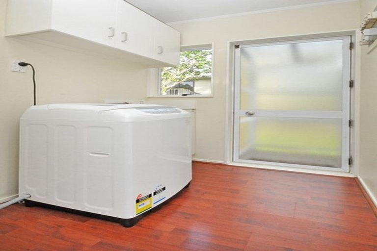 Photo of property in 176 Solar Road, Glen Eden, Auckland, 0602