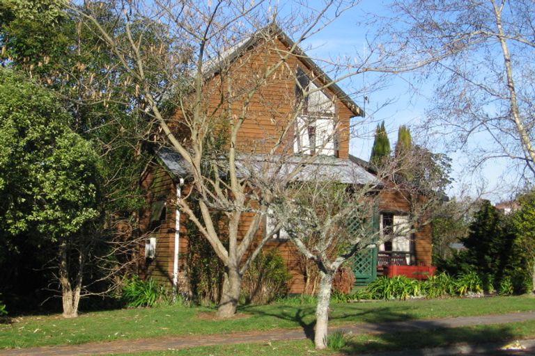 Photo of property in 50 Pelorus Street, Glenview, Hamilton, 3206