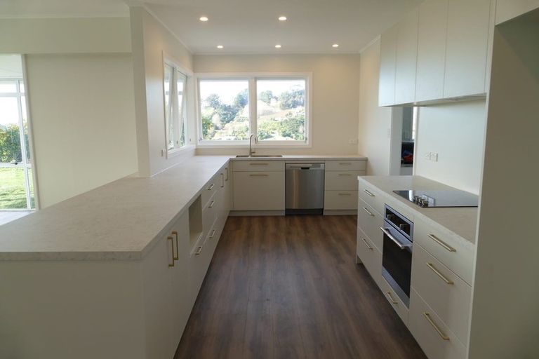 Photo of property in 225 Durham Drive, Havelock North, 4130