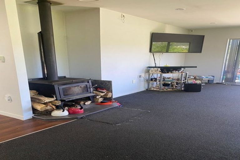 Photo of property in 361c Main Road North, Birchville, Upper Hutt, 5018