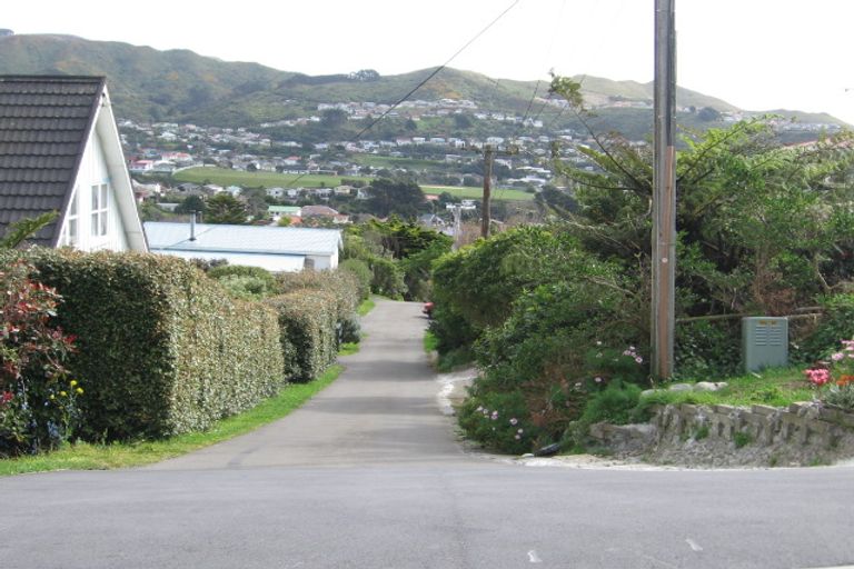 Photo of property in 52 Sheridan Terrace, Johnsonville, Wellington, 6037