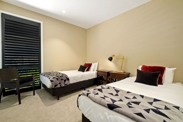 Photo of property in 56 Falconer Rise, Jacks Point, Queenstown, 9371