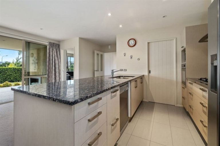 Photo of property in 9 Stonebrook Drive, Wanaka, 9305