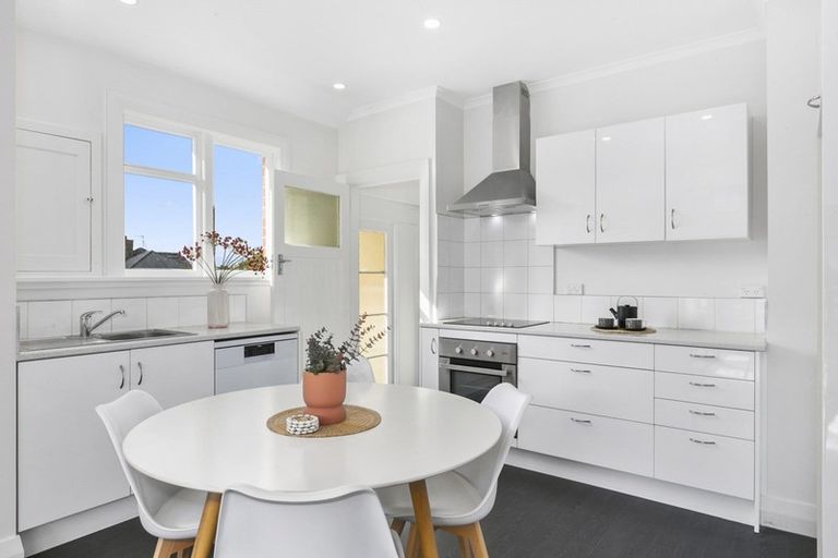 Photo of property in 81 Kenmure Road, Belleknowes, Dunedin, 9011