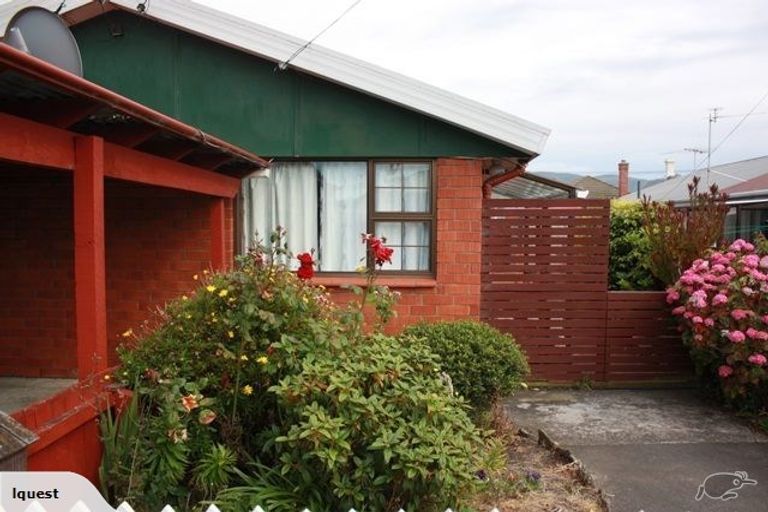 Photo of property in 8a Bellona Street, Saint Kilda, Dunedin, 9012