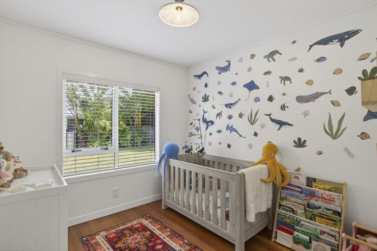 Photo of property in 56 Crownhill Street, Spotswood, New Plymouth, 4310