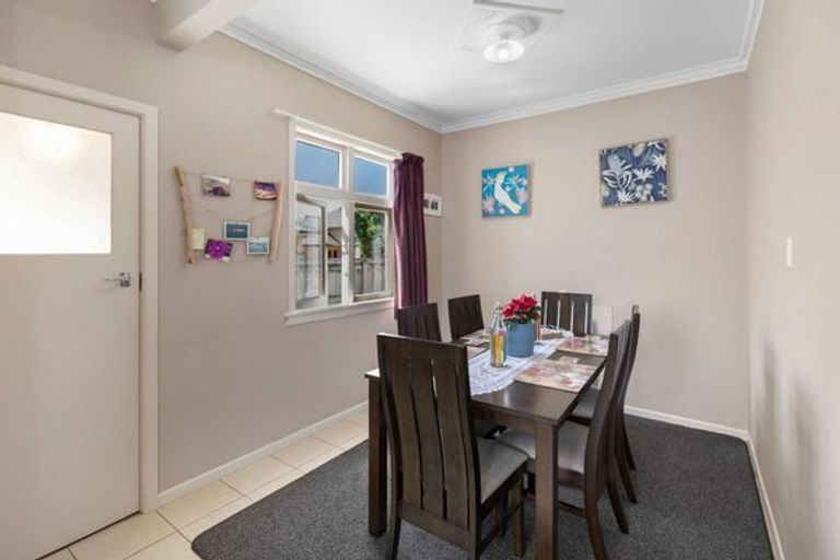 Photo of property in 61 Ferguson Street, Awapuni, Palmerston North, 4412