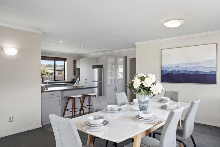 Photo of property in 5 Parsot Place, Pukekohe, 2120