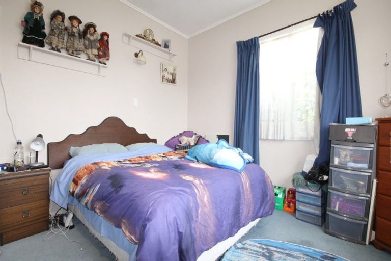 Photo of property in 147 Islington Street, Turnbull Thomson Park, Invercargill, 9810