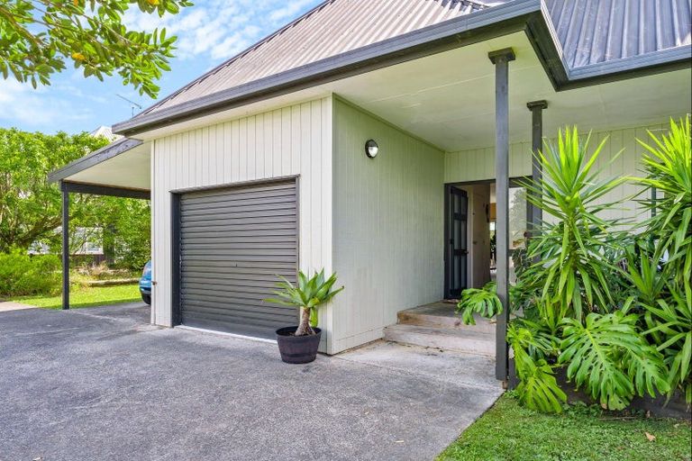 Photo of property in 94 Matakana Valley Road, Matakana, Warkworth, 0985