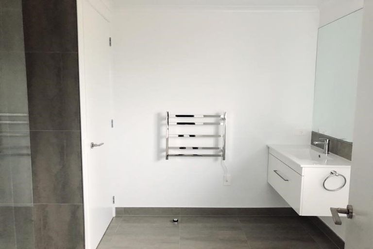 Photo of property in 17 Millar Street, Te Aroha, 3320