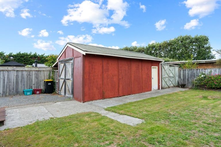 Photo of property in 52 Princess Street, Martinborough, 5711