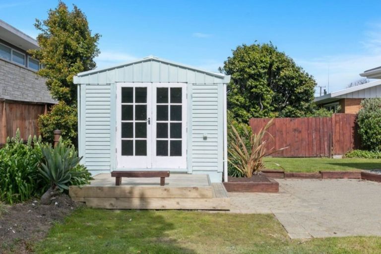 Photo of property in 11 Matua Road, Matua, Tauranga, 3110