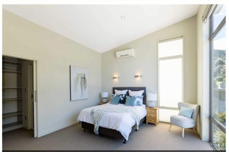 Photo of property in 234 Fernhill Road, Sunshine Bay, Queenstown, 9300