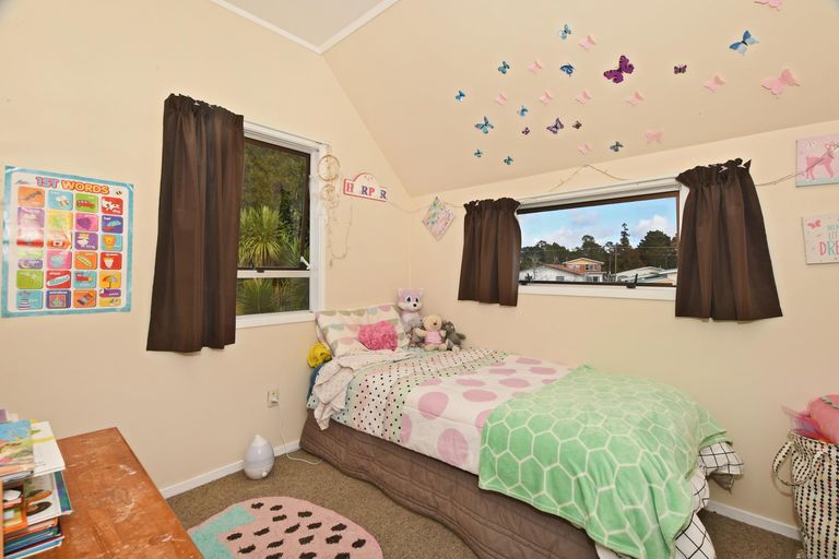Photo of property in 17 Coleridge Place, Tikipunga, Whangarei, 0112