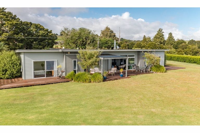 Photo of property in 817 Waimate Road North, Waimate North, Kerikeri, 0293