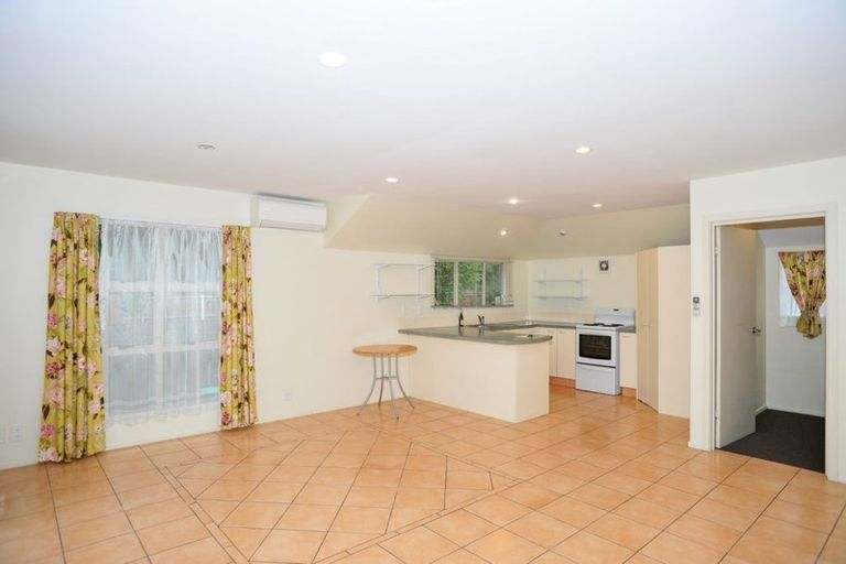 Photo of property in 2/4 Sheldon Street, Woolston, Christchurch, 8023