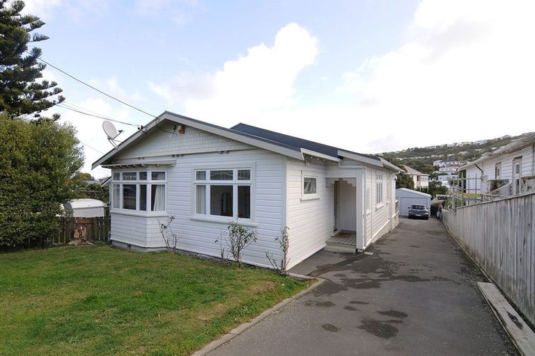 Photo of property in 145 Darlington Road, Miramar, Wellington, 6022