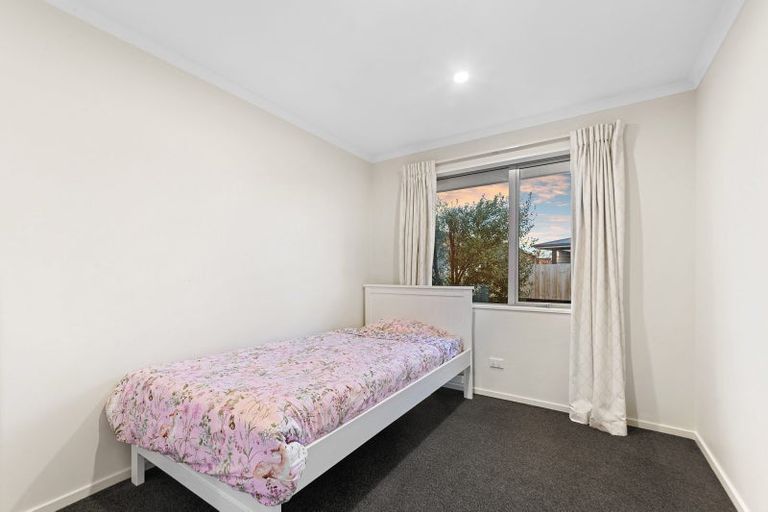 Photo of property in 423 Bower Avenue, Parklands, Christchurch, 8083