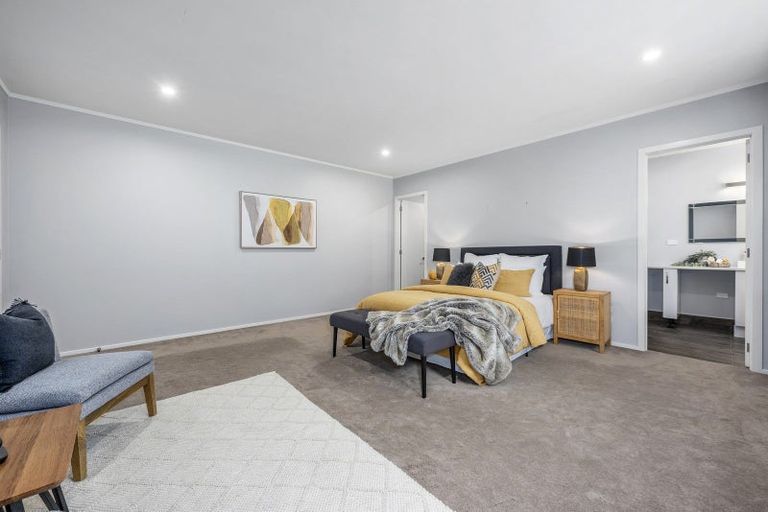 Photo of property in 949 State Highway 16, Waimauku, 0812