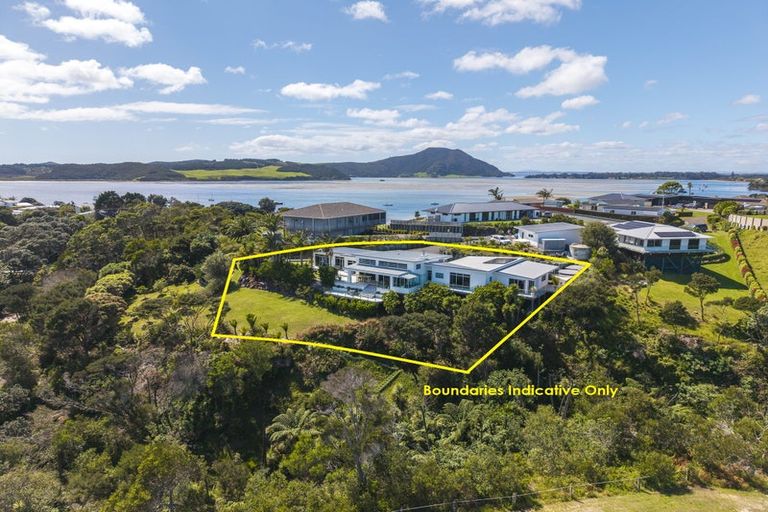 Photo of property in 17 View Lane, Pukenui, 0484