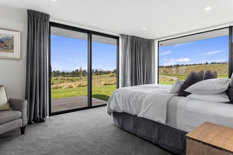 Photo of property in 140 Mill Road, Oxford, 7430