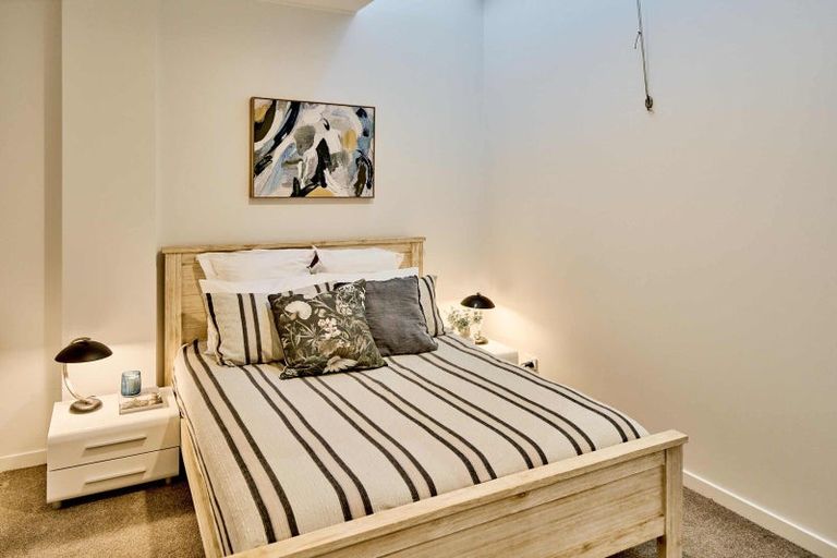 Photo of property in Dixonlane Apartments, 13/7 Feltex Lane, Te Aro, Wellington, 6011