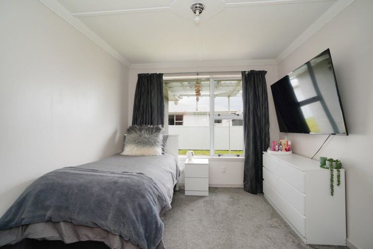 Photo of property in 73 Regent Street, Newfield, Invercargill, 9812
