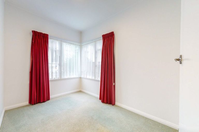 Photo of property in 12 Colombo Street, Newtown, Wellington, 6021