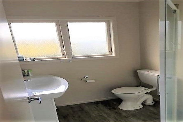 Photo of property in 2/3 Coates Street, Hamilton East, Hamilton, 3216