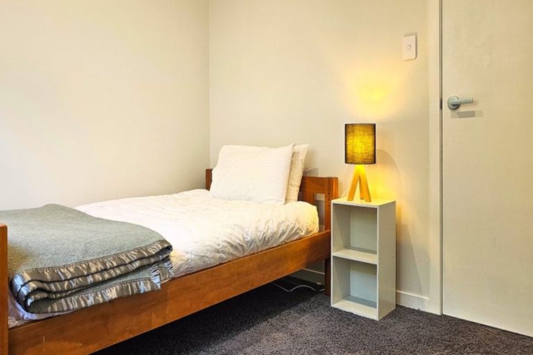 Photo of property in 192 Gladstone Road, Dalmore, Dunedin, 9010