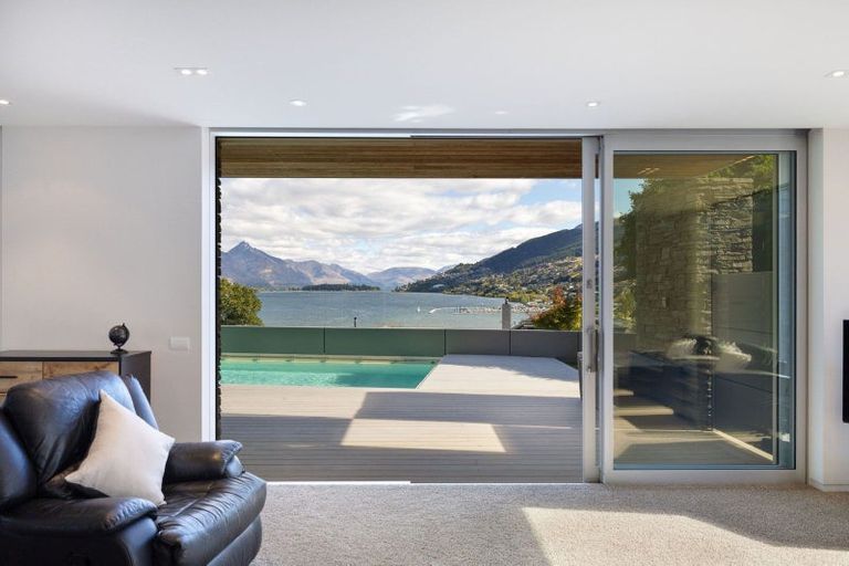 Photo of property in 9 Stewart Street, Frankton, Queenstown, 9300