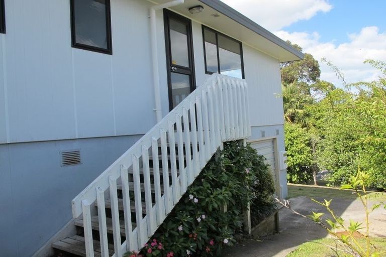 Photo of property in 25 Caribbean Drive, Unsworth Heights, Auckland, 0632